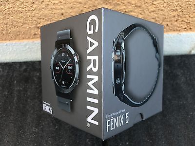 Fenix 5 schwarz / grau Armband schwarz NEU & Original Verpackt
