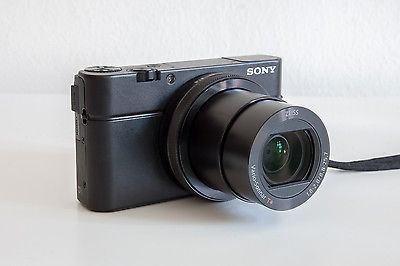 Sony Cybershot DSC-RX100IV 20.2 MP Digitalkamera 