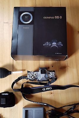 Olympus OM-D E-M5 Mark II 16.0MP Digitalkamera