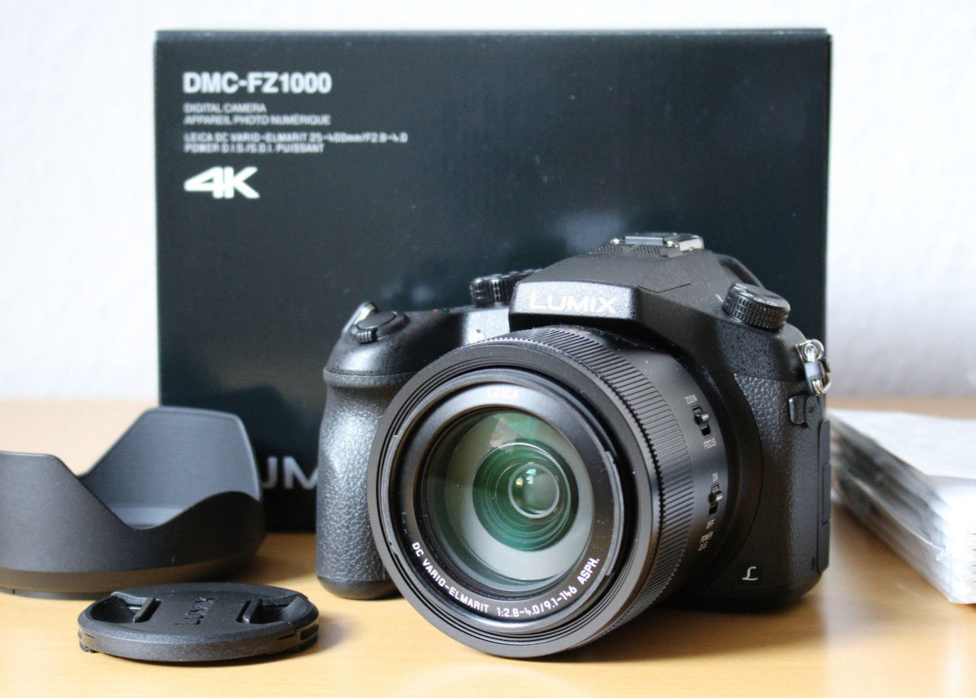 Panasonic LUMIX DMC-FZ1000 Digitalkamera