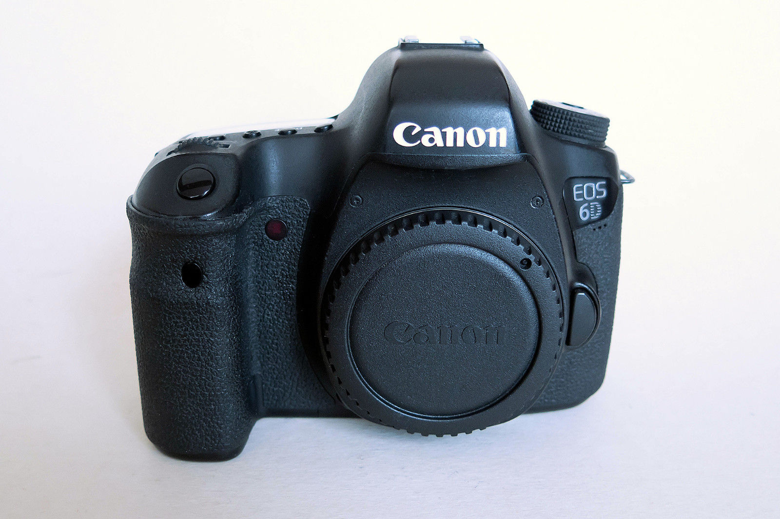 Canon EOS 6D 20.2 MP SLR-Digitalkamera - Schwarz (Nur Gehäuse)