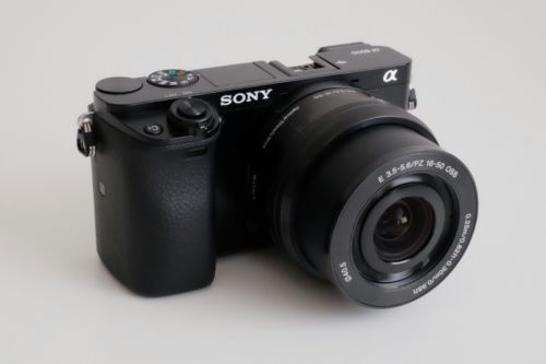 Sony Alpha ILCE-6000L 24.3 MP SLR-Digitalkamera - Schwarz Kit