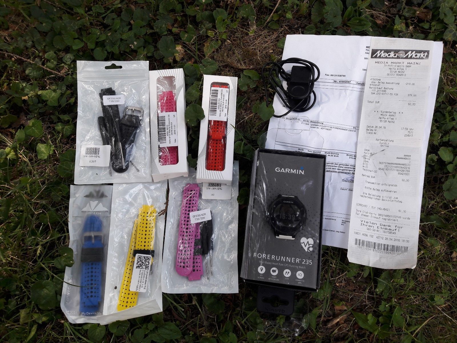 Garmin Forerunner 235 GPS Sportuhr mit Pulsmessung am Handgelenk viel Zubehör