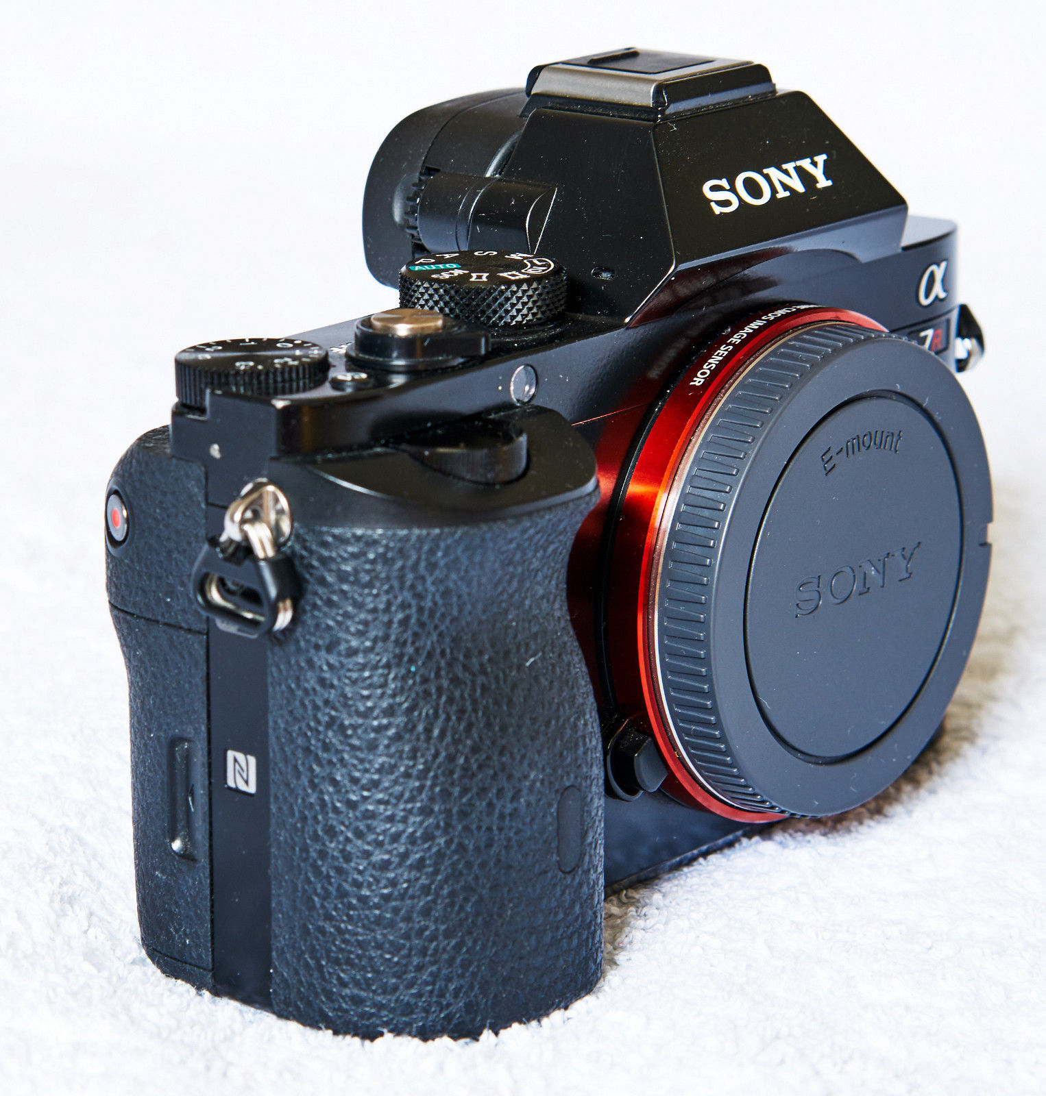 Sony Alpha A7R Vollformat ILCE-7R 36.4 MP Kamera Body in Top-Zustand, erste Hand