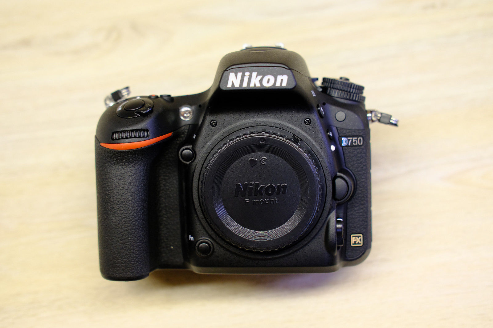 Nikon D D750 24.3 MP SLR-Digitalkamera - Schwarz (Nur Gehäuse) neu
