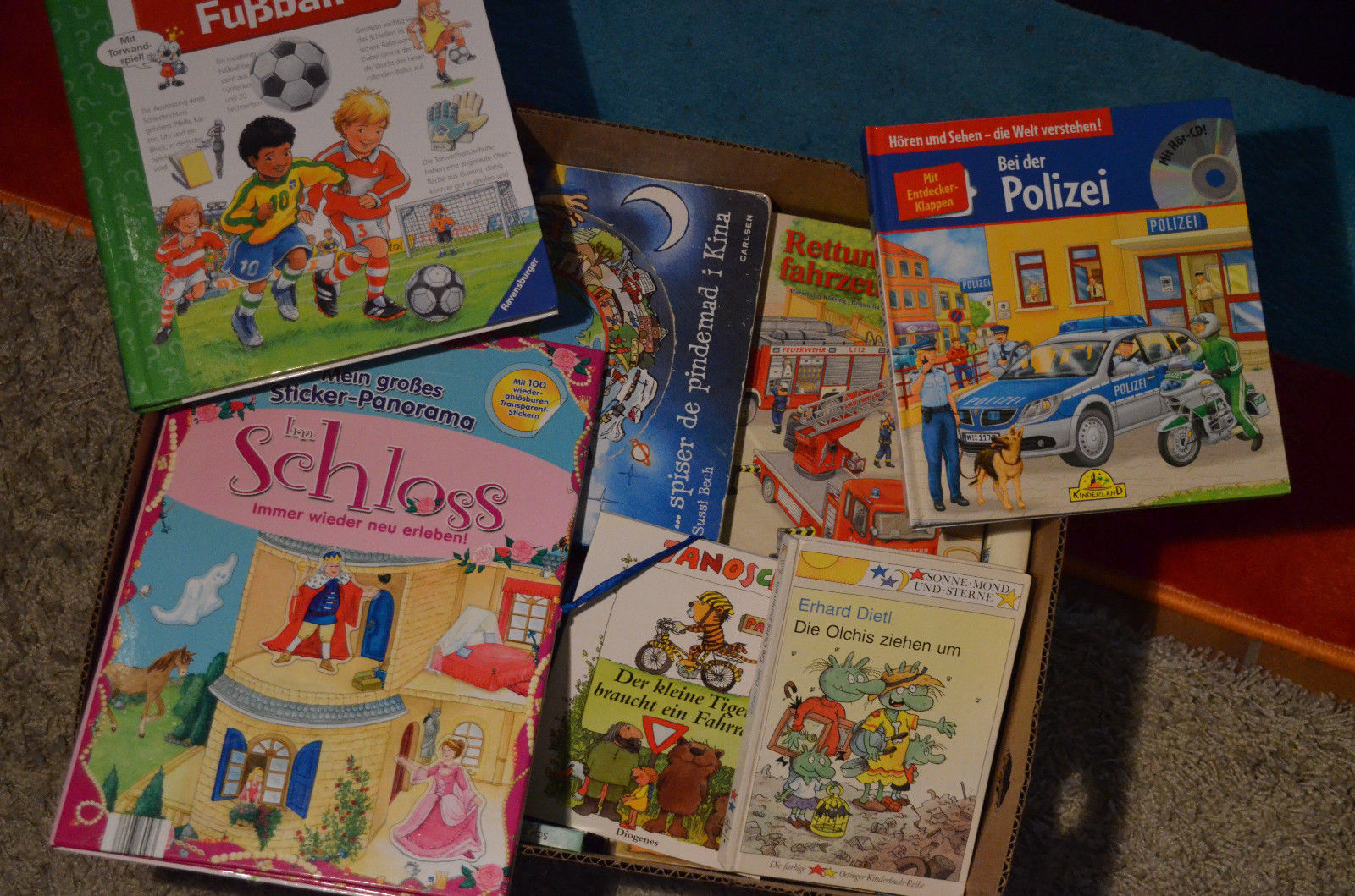 Tolles Paket mit 52 tollen Kinderbücher, Polizei, Feuerwehr, Wimmelbuch uvm
