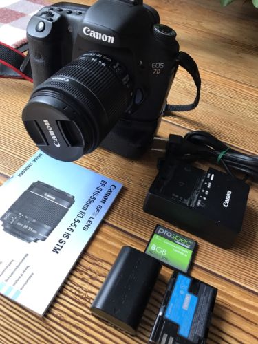 Canon EOS 7D Kit mit Objektiv und Zubehörpaket