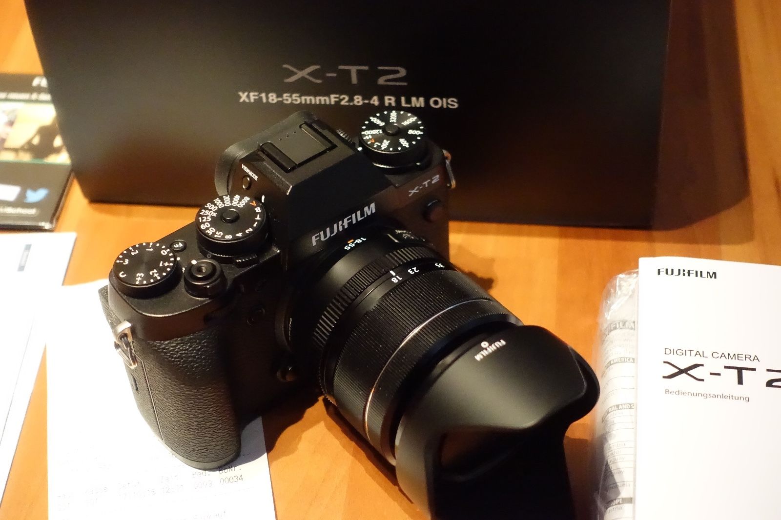 Fujifilm X series X-T2 24.3MP - Schwarz mit XF18-55mm F2.8-4 R LM neuwertig