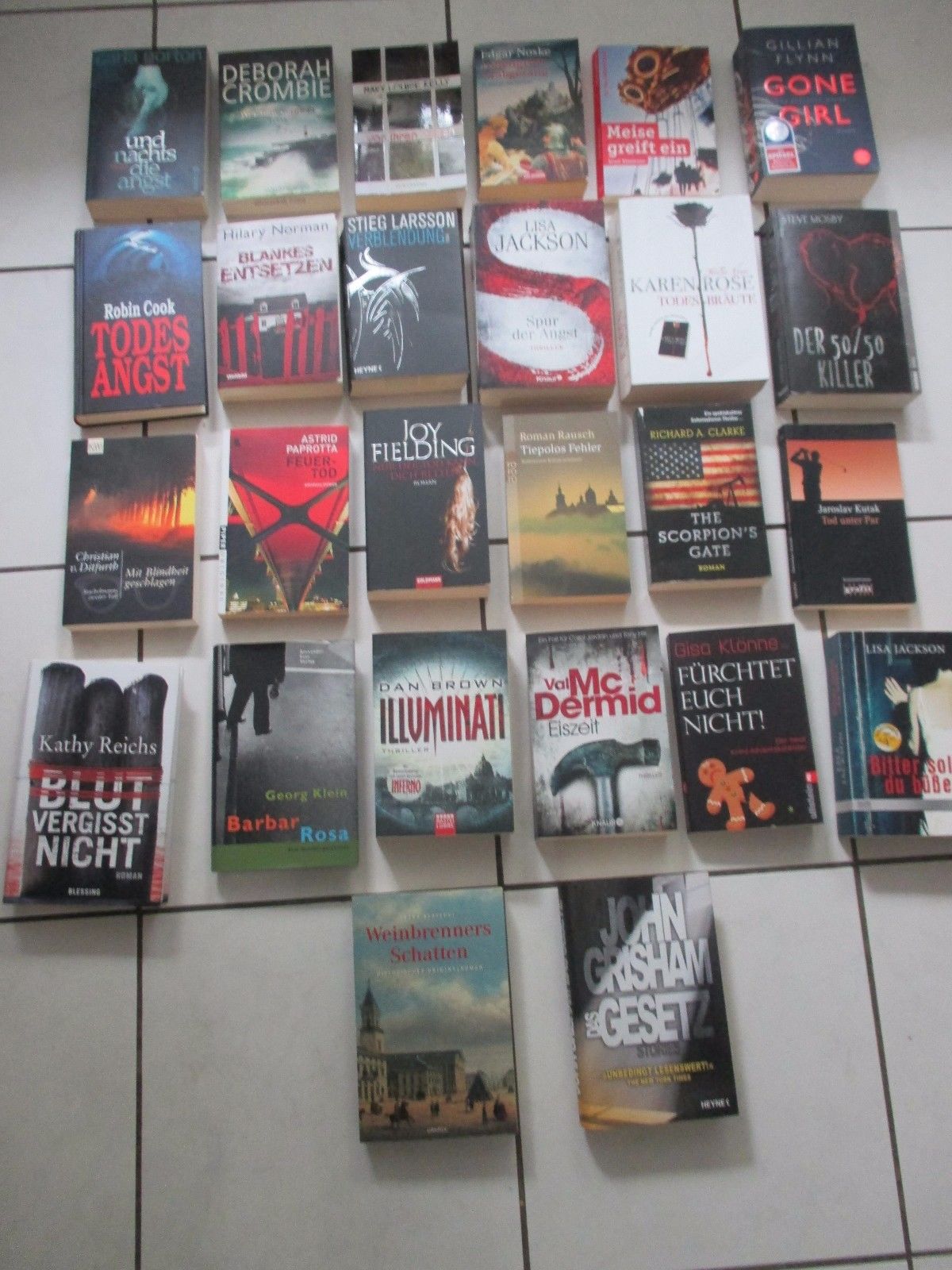 26 Bücher Bücherpaket Krimis Thriller Kriminalromane