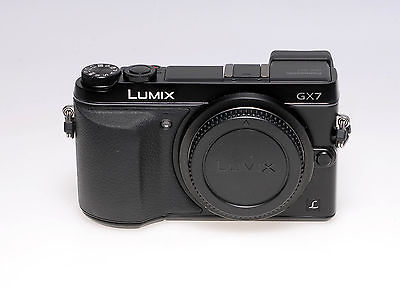 Panasonic LUMIX DMC-GX7 Digitalkamera - Schwarz - gebraucht