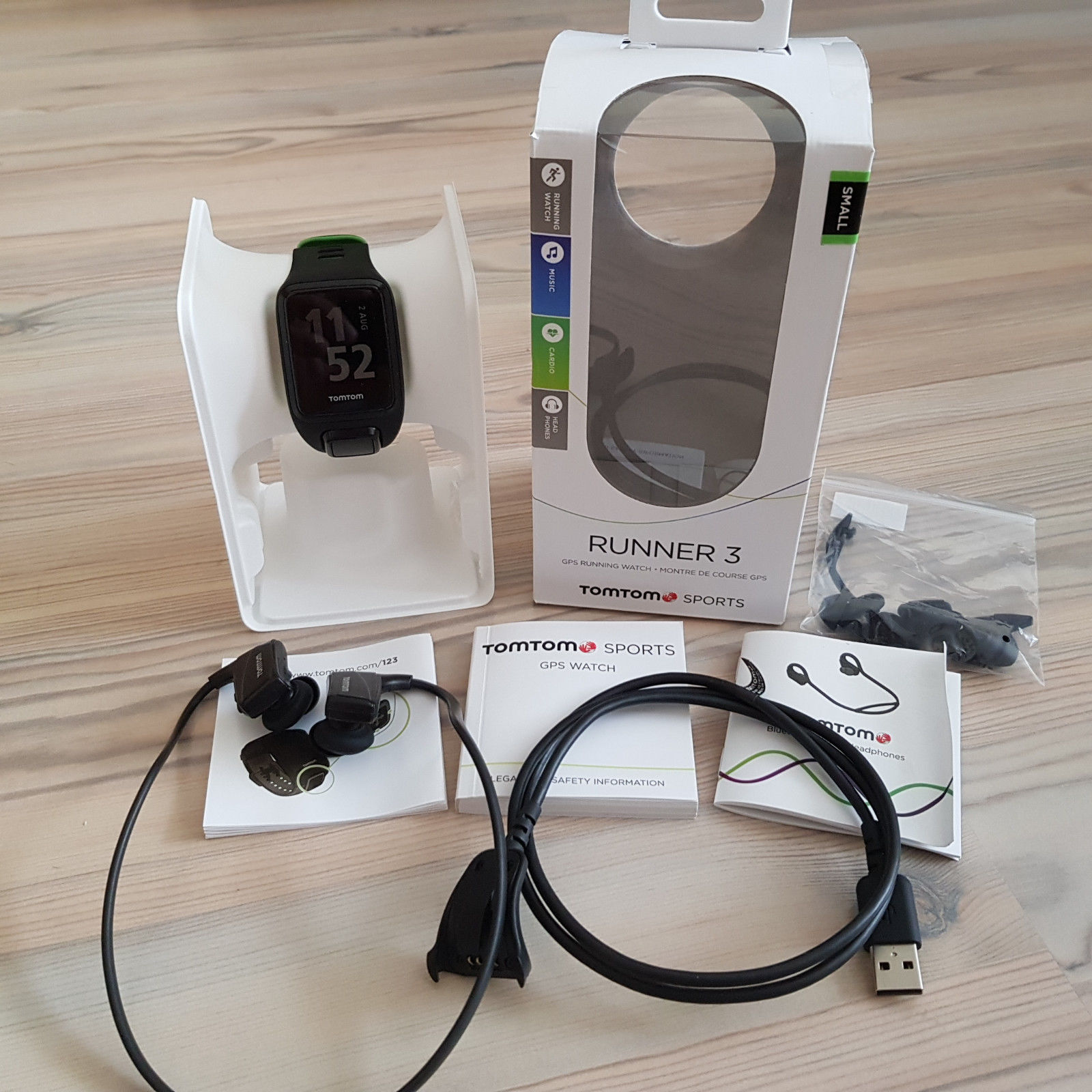TomTom Runner 3 Cardio + Music + Bluetooth-Kopfhörer GPS Sportuhr - 2 Monate Alt
