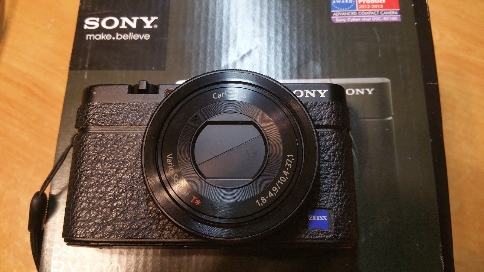 Sony Cyber-shot DSC-RX100 I 20.2 MP Digitalkamera - Schwarz