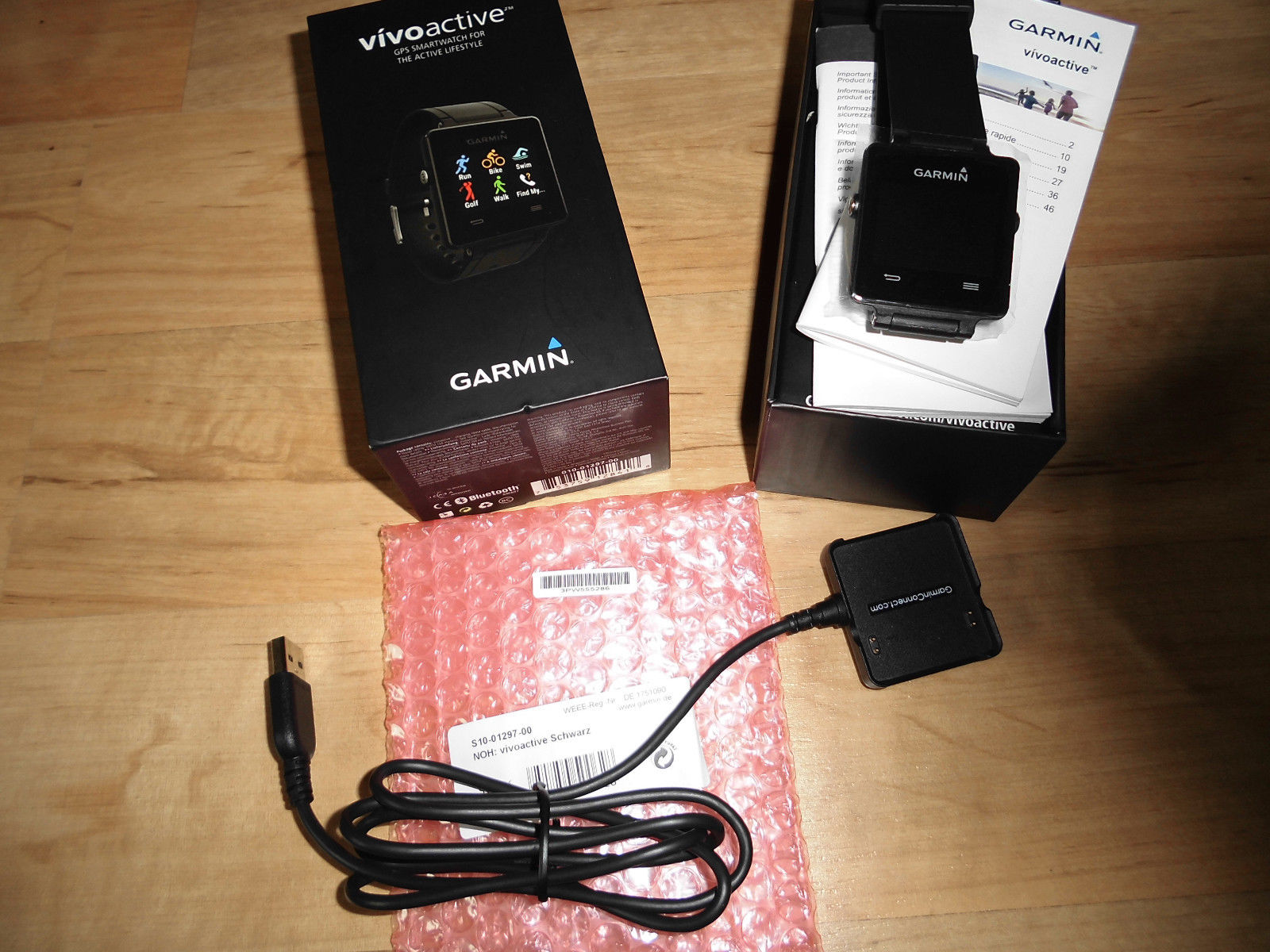 Garmin Vivoactive GPS Smartwatch 