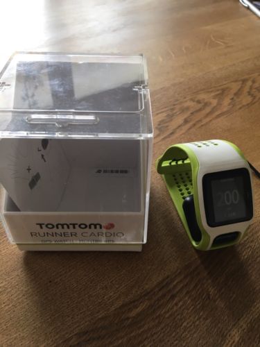 TomTom Runner Cardio GPS-Sportuhr grün/weiß