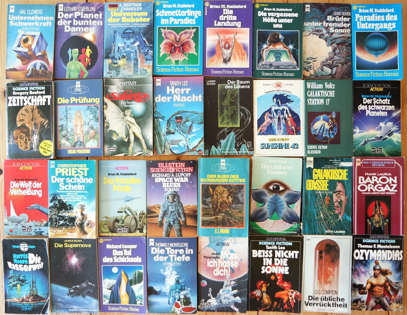 32x Science Fiction Romane Sammlung Buchpaket 15