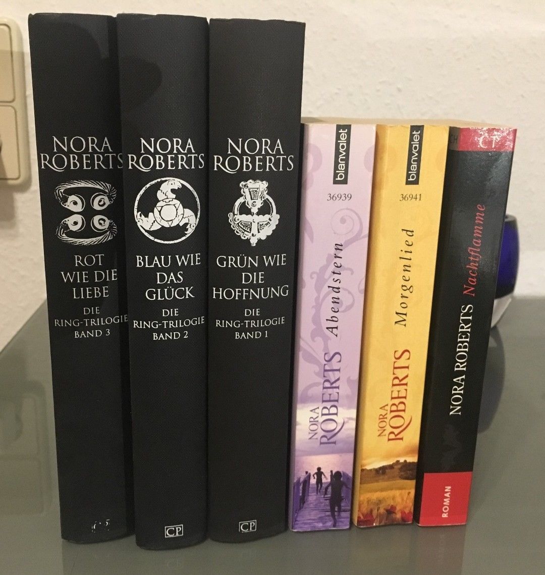 6 x Nora Roberts als Bücherpaket - 2 Trilogien 