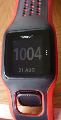 TomTom Runner Cardio GPS Sportuhr mit Pulsmessung am Handgelenk