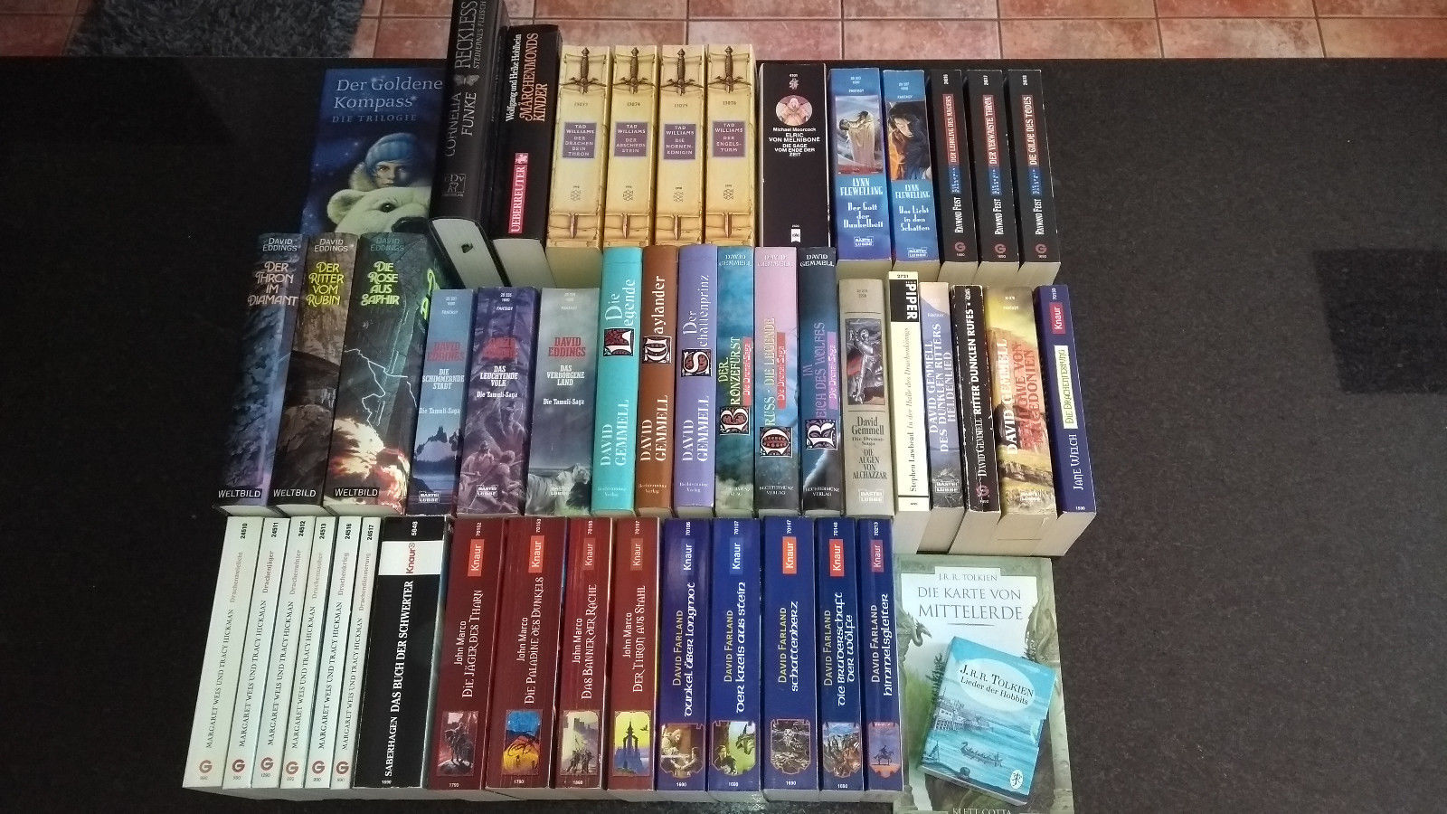 50 Fantasy Bücher/Sammlung J.R.R. Tolkien, Wolfgang Hohlbein, Cornelia Funke u.m