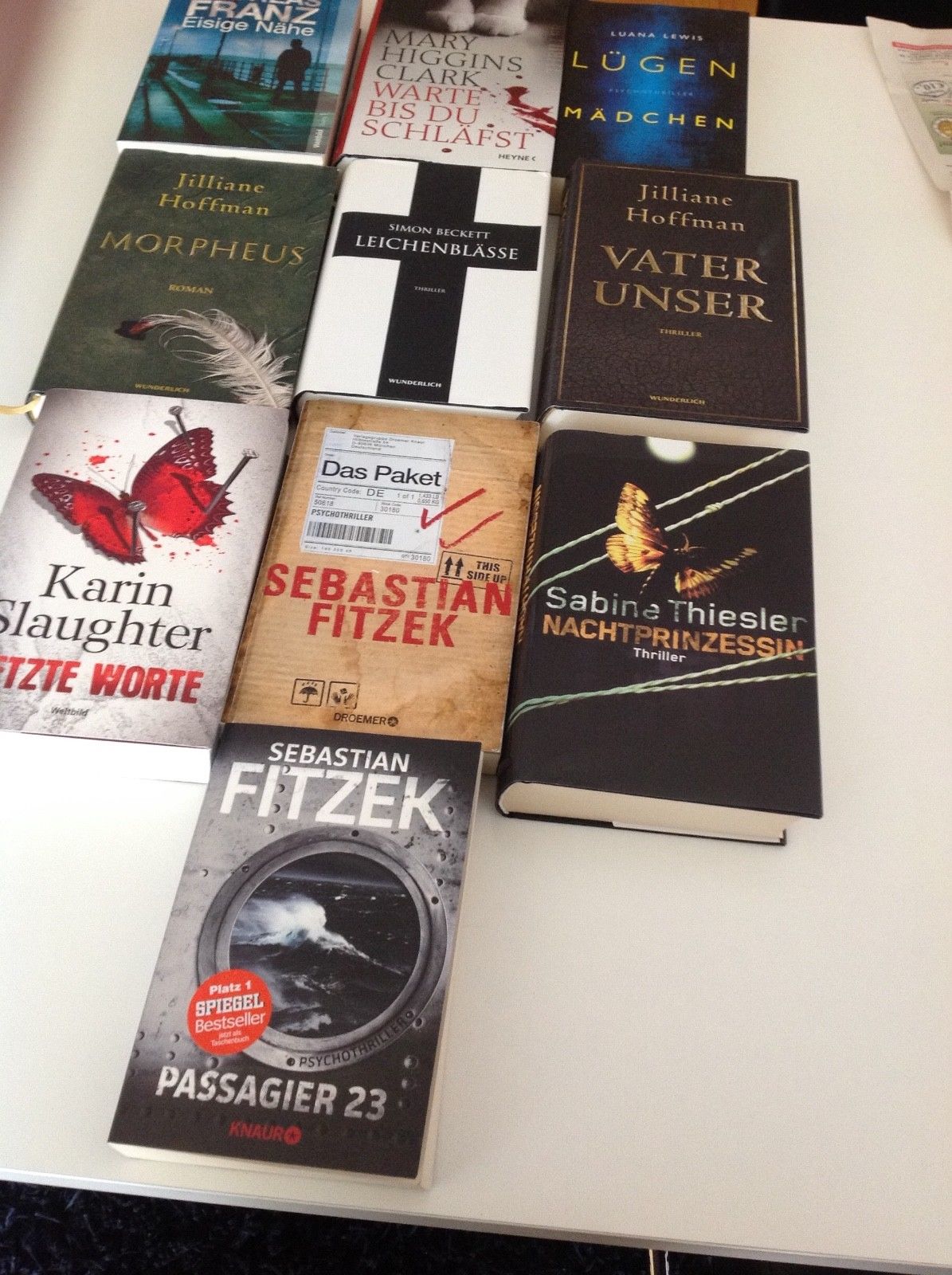 Buchpaket Thriller 10 Stück  Fitzek, Thiessler, Franz, Hoffmann, Slaughter u.a.