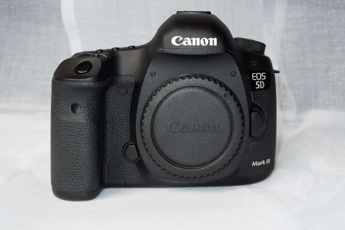 Canon EOS 5D Mark III Spiegelreflex Kamera 