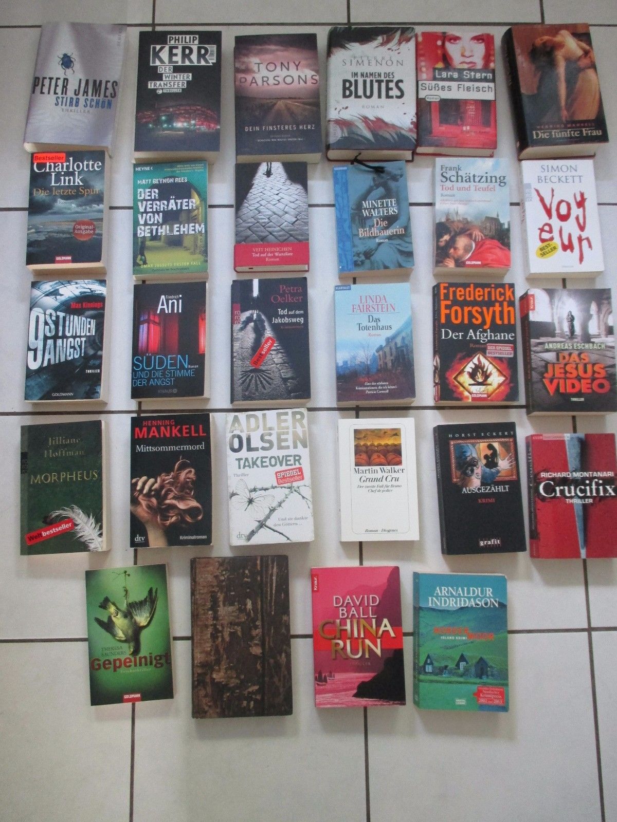28 Bücher Bücherpaket Krimis Thriller Kriminalromane