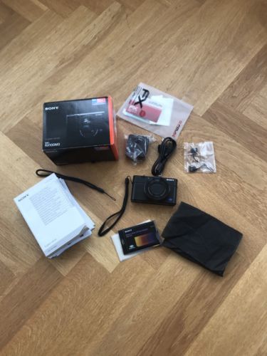 Sony Cyber-shot DSC-RX100M3 20,1 MP Digitalkamera  schwarz original Verpackung