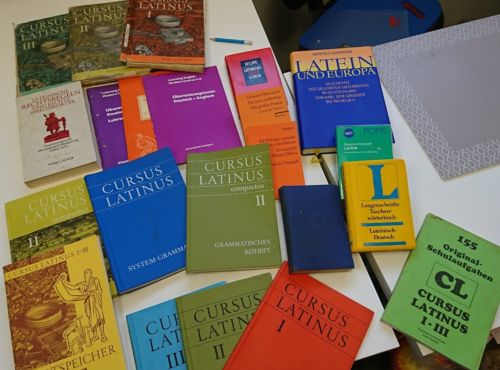 22 verschiedenen Lateinbücher Wörterbücher Reclams ....