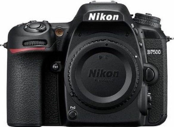 Nikon D7500 Gehäuse ohne Objektiv Neu