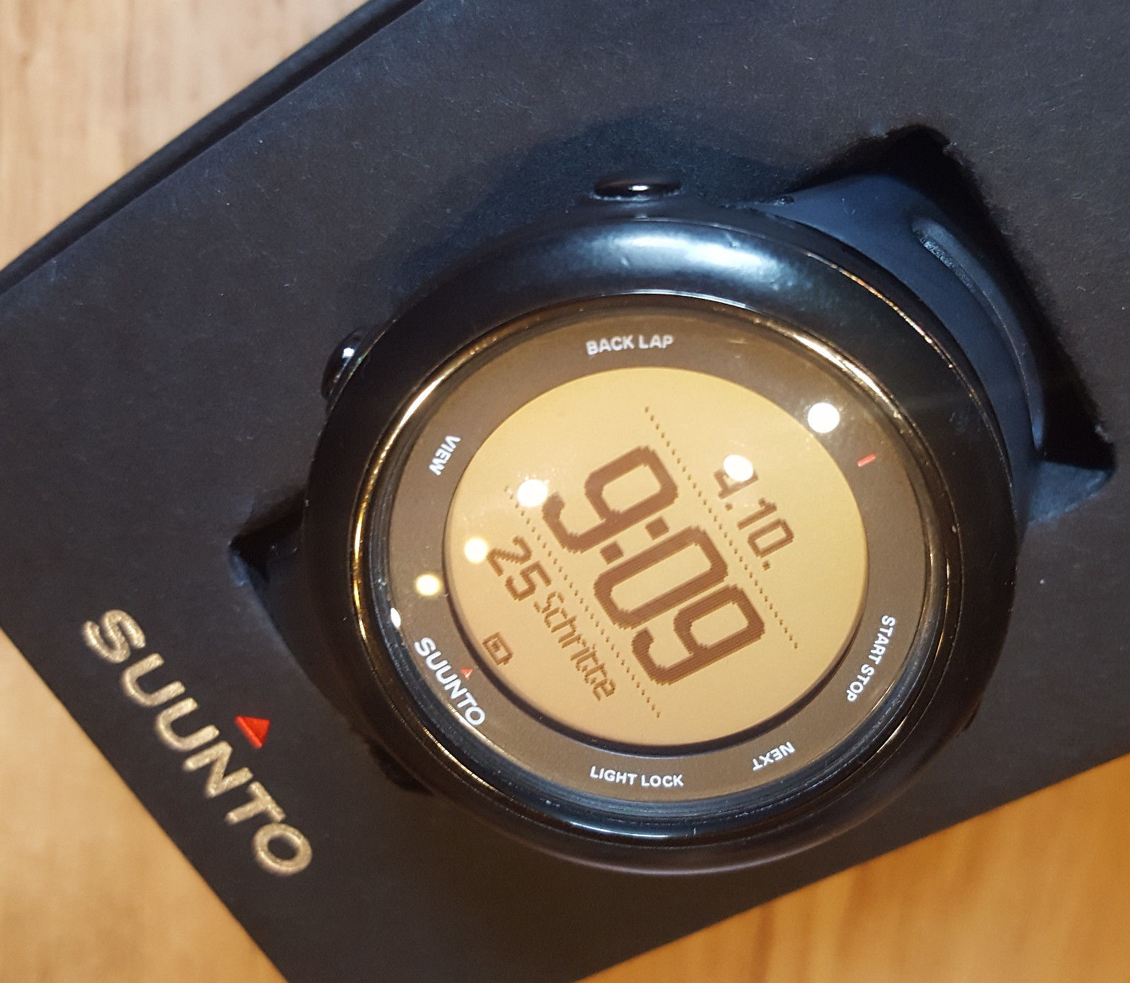 SUUNTO AMBIT3 Sport Black / GPS-Uhr mit Bluetooth / Restgarantie