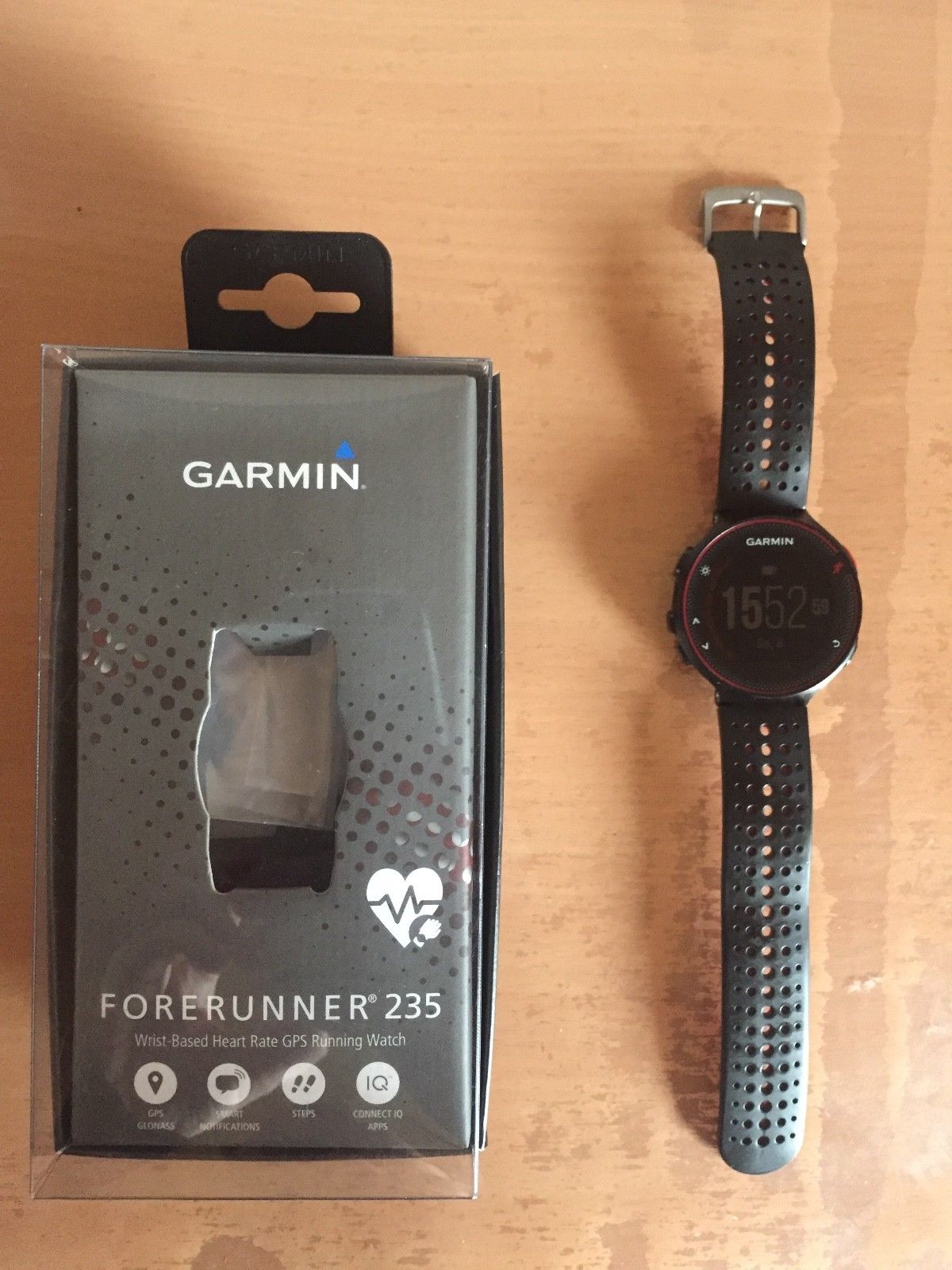 GARMIN Forerunner 235 GPS-Laufuhr WHR Schwarz Rot