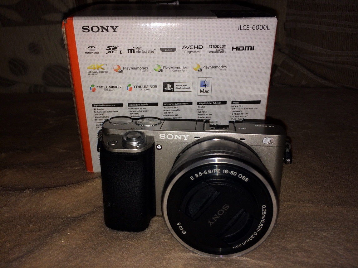 Sony Alpha ILCE-6000L 24.3 MP SLR-Digitalkamera - Silber (Kit m/ E PZ 16-50mm 