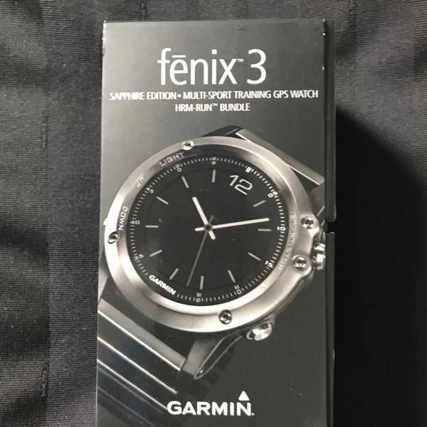 Garmin Fenix 3 Saphir mit Metallarmband und HF-Gurt