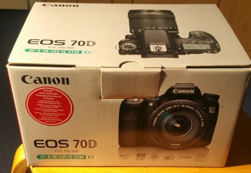 Canon EOS 70D 20.2 MP SLR-Digitalkamera - Schwarz (Kit m/ EF-S 18-135mm f/3.5-5.