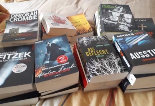 36 Bücher Krimi Thriller gebraucht 