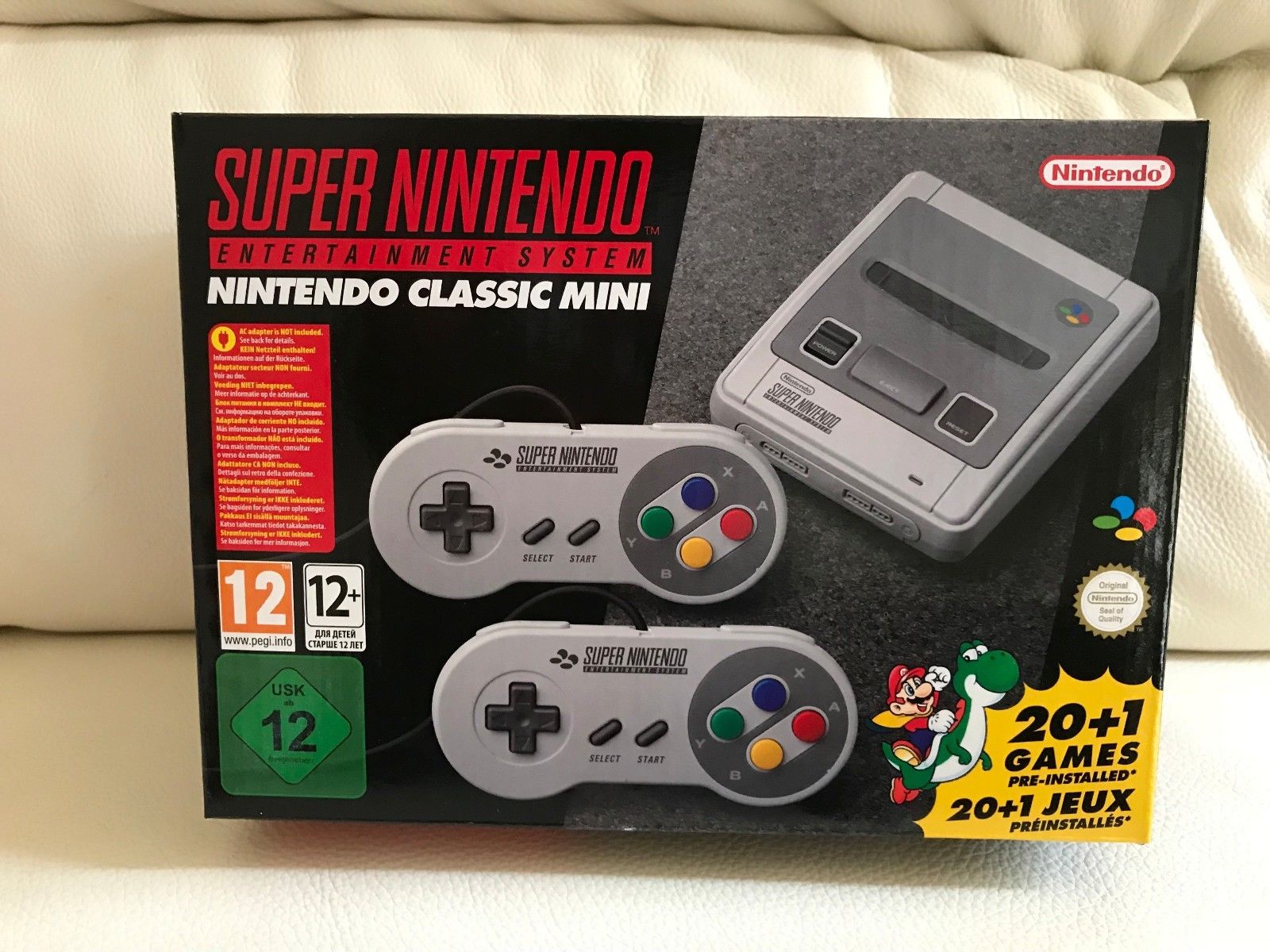 BRAND NEW NINTENDO SNES MINI CONSOLE WITH 2 CONTROLLERS