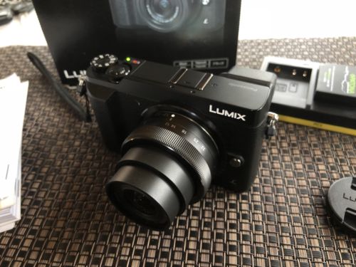 Panasonic LUMIX GX80KDigitalkamera mit Objektiv 12-32mm Inkl. Zubehörpaket
