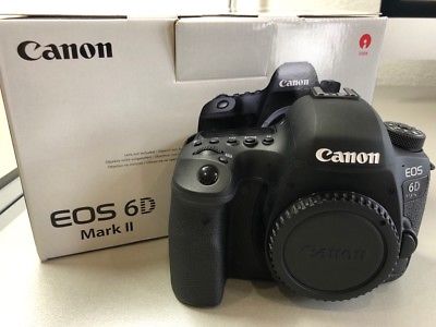 Canon EOS 6D Mark II 26.2MP Digitalkamera (nur Gehäuse) *neuwertig*