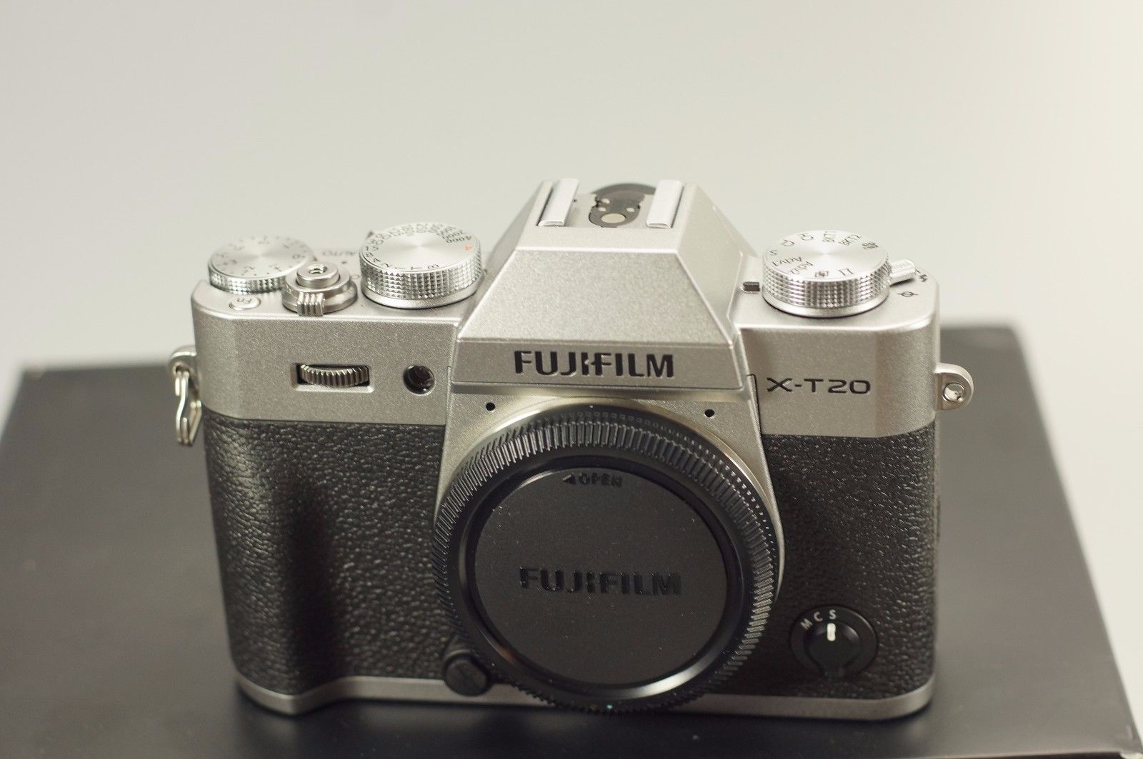 Fujifilm X-T20 Silber , Neuwertig , in original Verpackung 