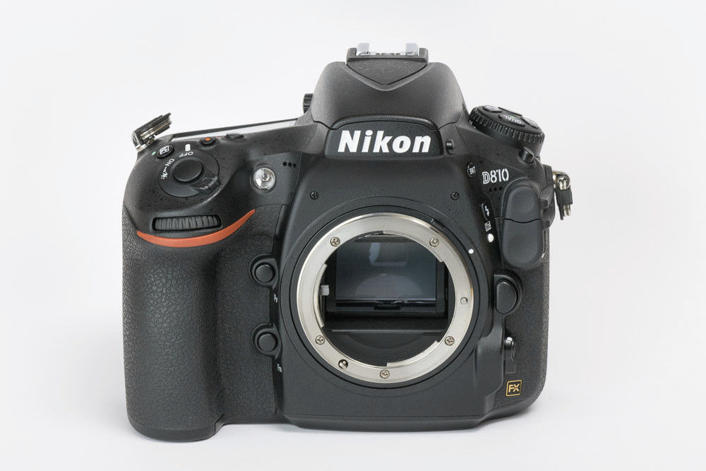 Nikon D810 Body, 8602 Auslösungen, neuwertig, DSLR