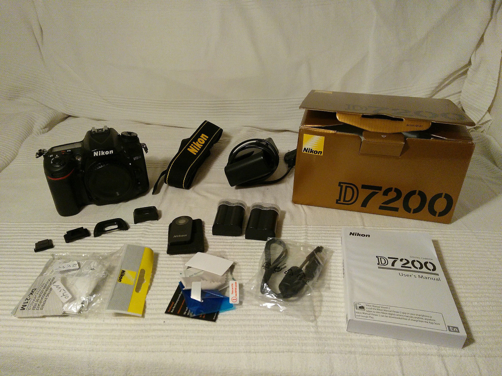 Nikon D7200 24.2 MP SLR-Digitalkamera 12100 Auslösungen Spiegelreflex 1 Jahr alt