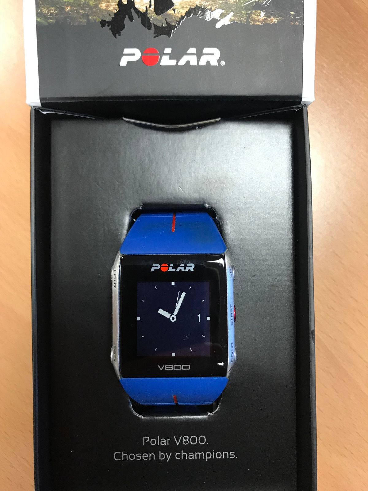 Polar V800 GPS Sportuhr, blau, OVP