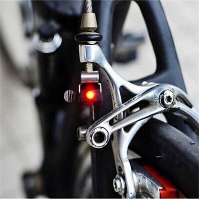 Neue Fahrrad Rot LED Bremslicht Draussen Wasserbeständig Radfahren Wandern Safe