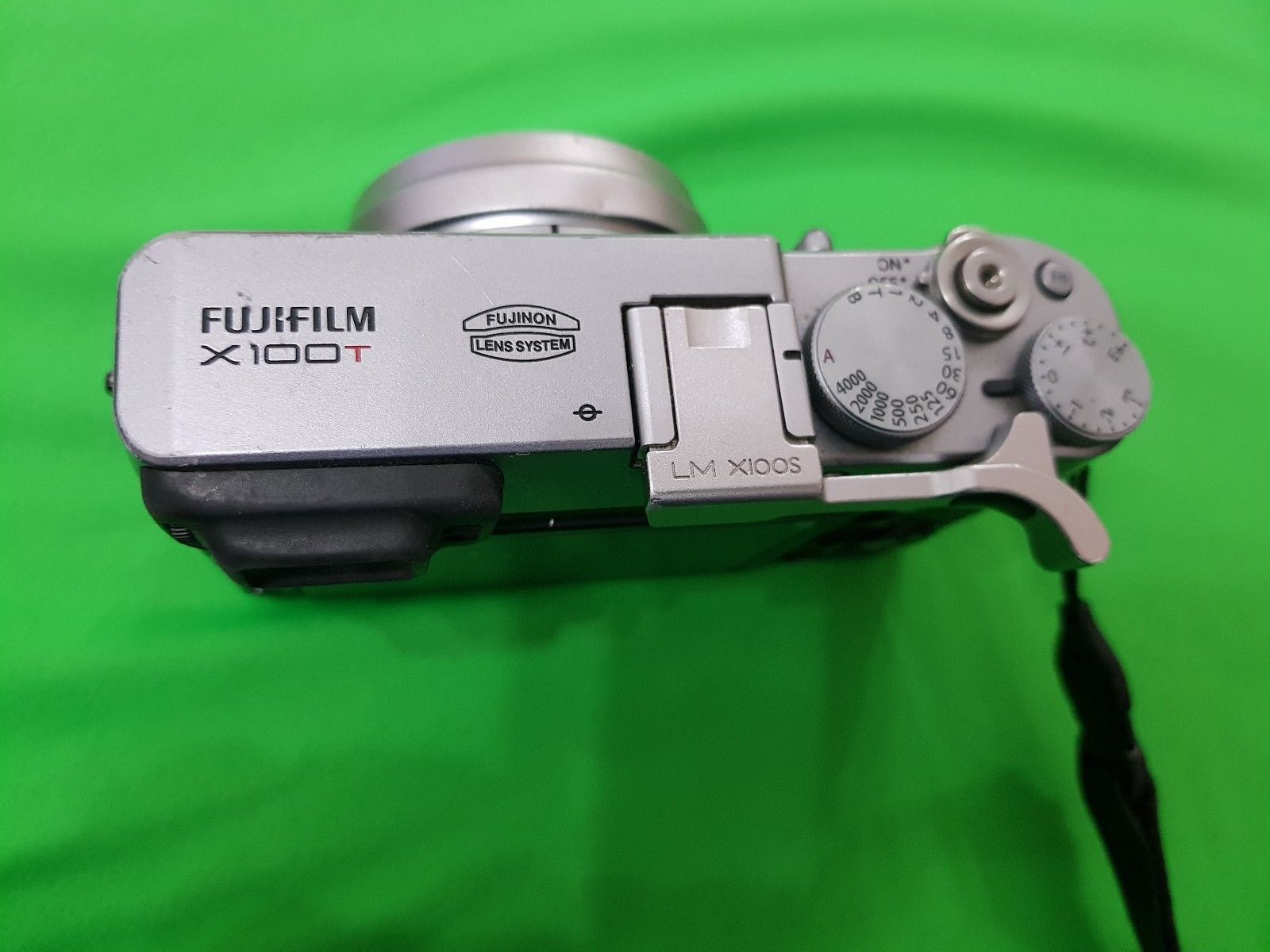 Fuji Fujifilm  X100T 16.3 MP Digitalkamera 