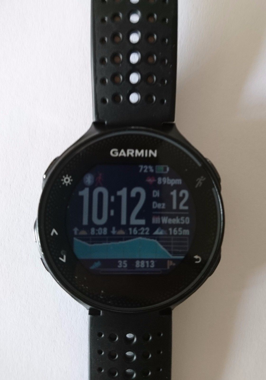Garmin Forerunner 235 perfekte Uhr f. ambitionierte Jogger GPS & Herzfrequenzm.