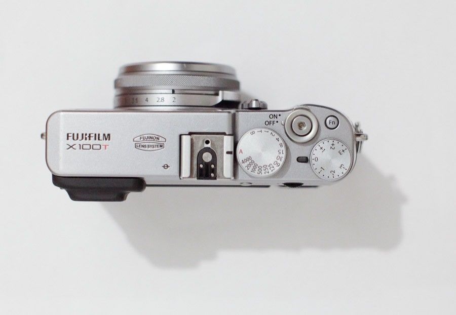 Fujifilm X100T 16.3MP OVP Digitalkamera - Silber (Nur Gehäuse) 