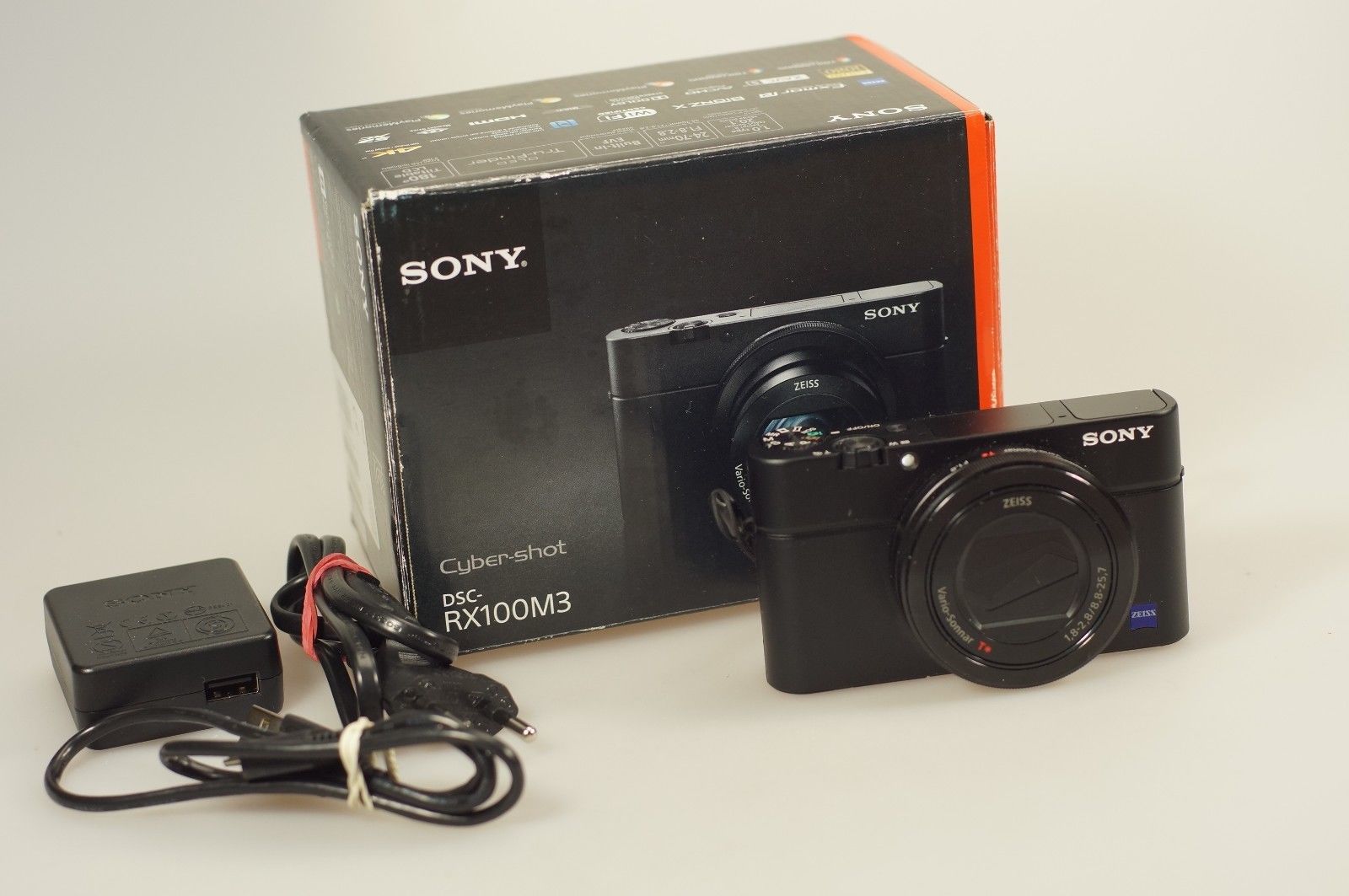 Sony DSC-RX100 III M3 Digitalkamera , gebraucht in OVP