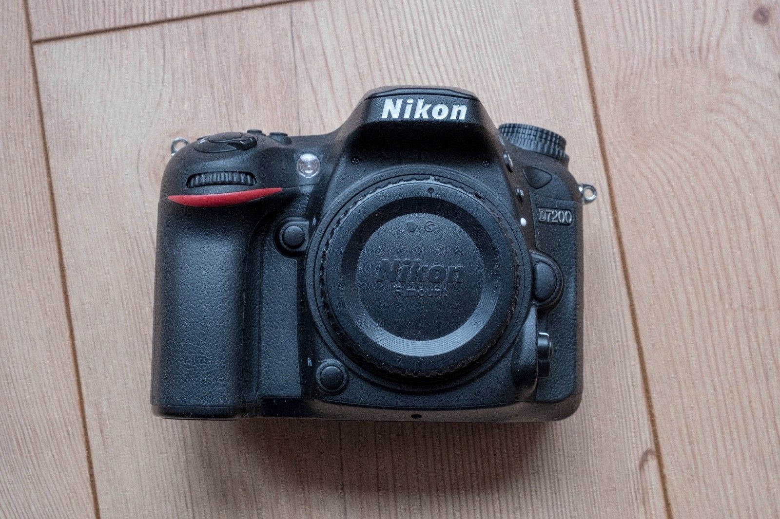 Nikon D7200 24.2 MP SLR-Digitalkamera - Schwarz - Nur Body - DSLR