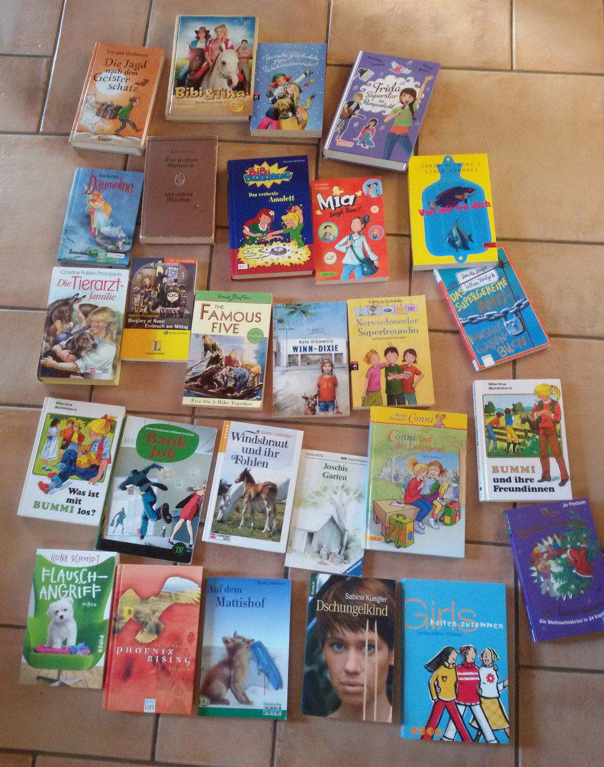 BÜCHERKISTE Kinderbücher, Jugendbücher, neuwertig, 27 Stück