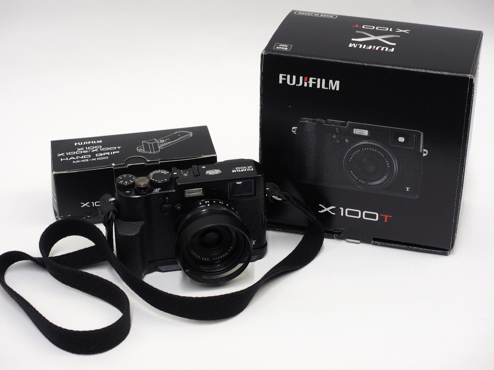 Fujifilm FinePix X Series X100T 16.3MP Digitalkamera - Schwarz in Ovp