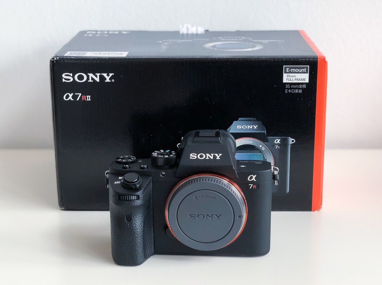 Sony A7R II / ILCE-7RM2 / ?7RII Kamera, 42.4 MP, Vollformat - TOP